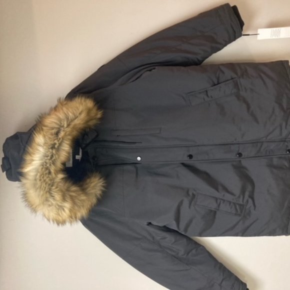i simply own too many winter coats - Picture 1 of 7